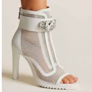 Karl Lagerfeld Elegant White Mesh Ankle Boots Size Women's 8